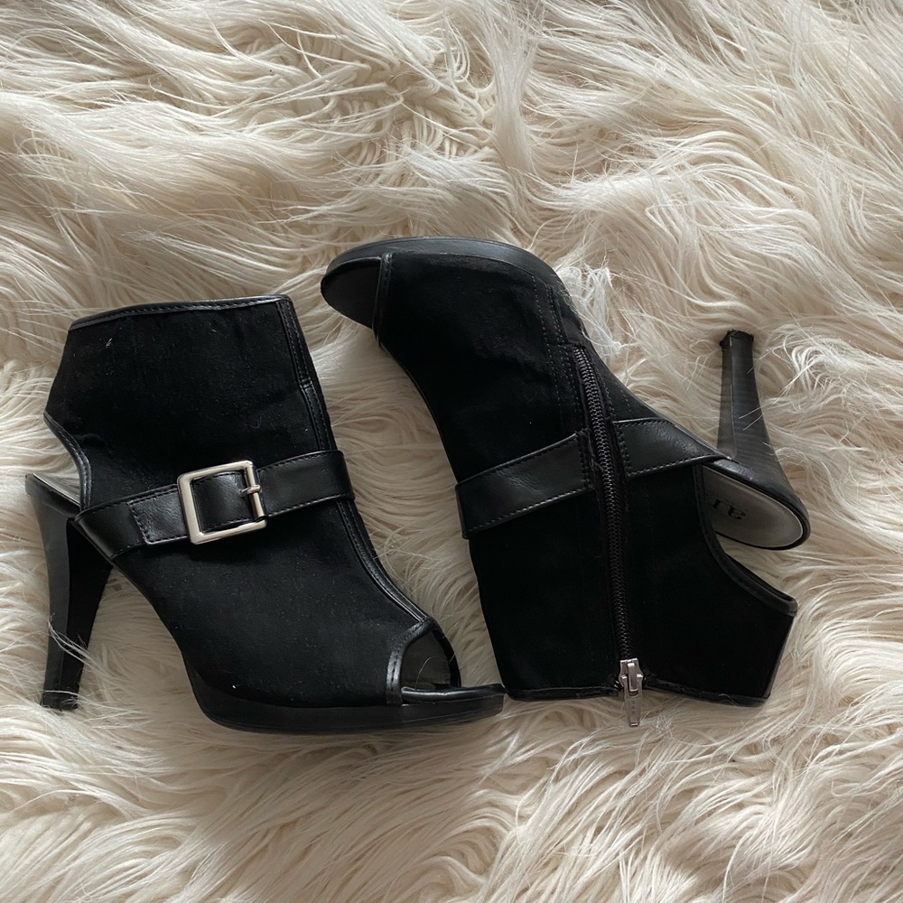 a.n.a. Heels